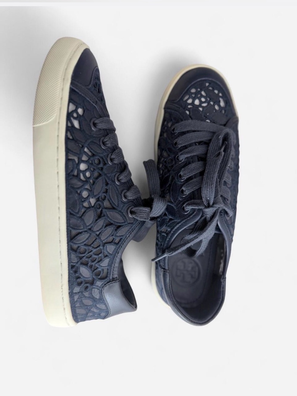 Tory Burch Navy Floral Cutout Low-Top Sneakers 6.5 - Picture 4 of 8